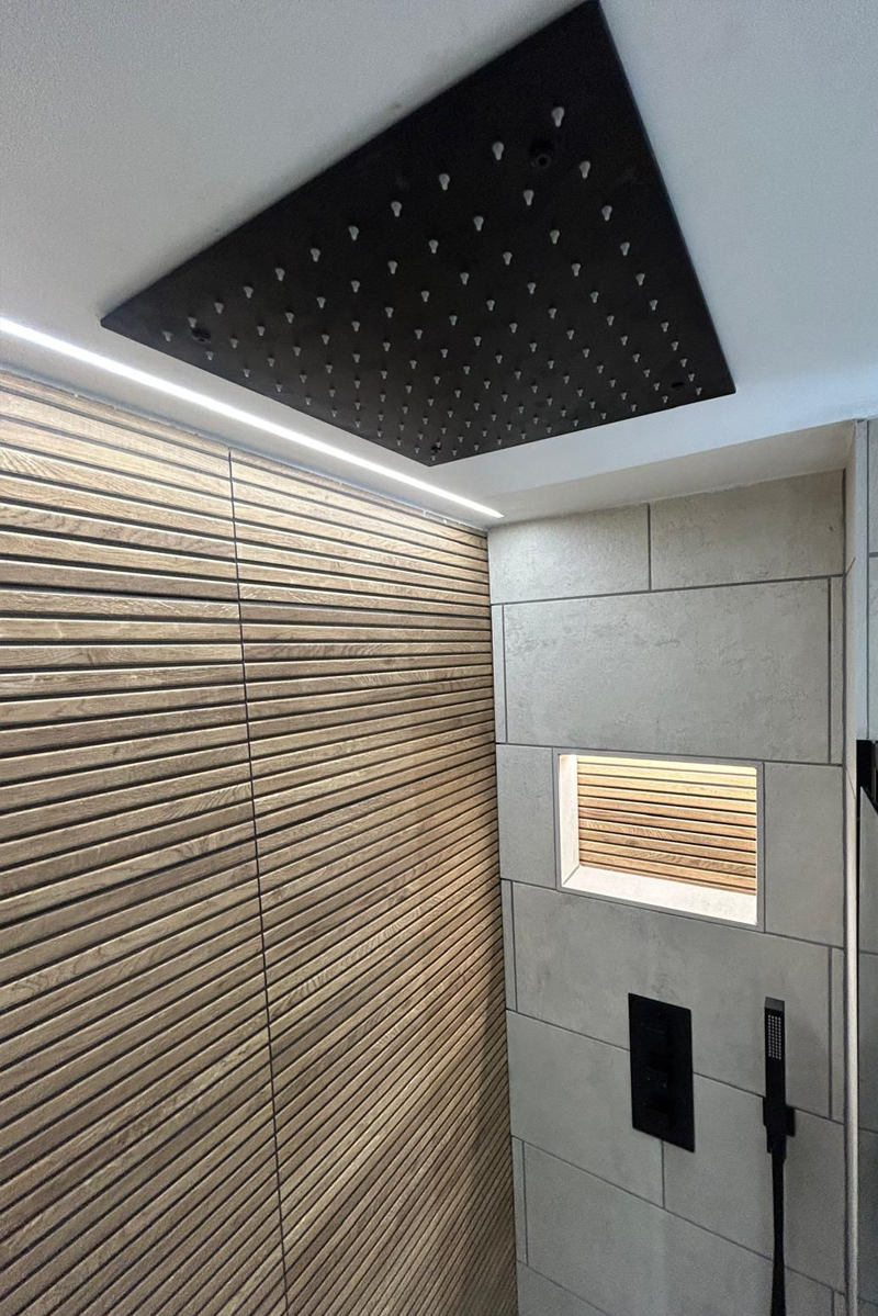 Traditional family bathroom